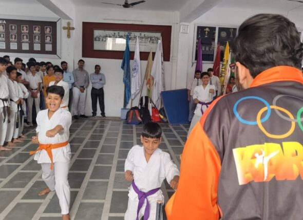 330335035_566173468677056_4328903193486537407_n